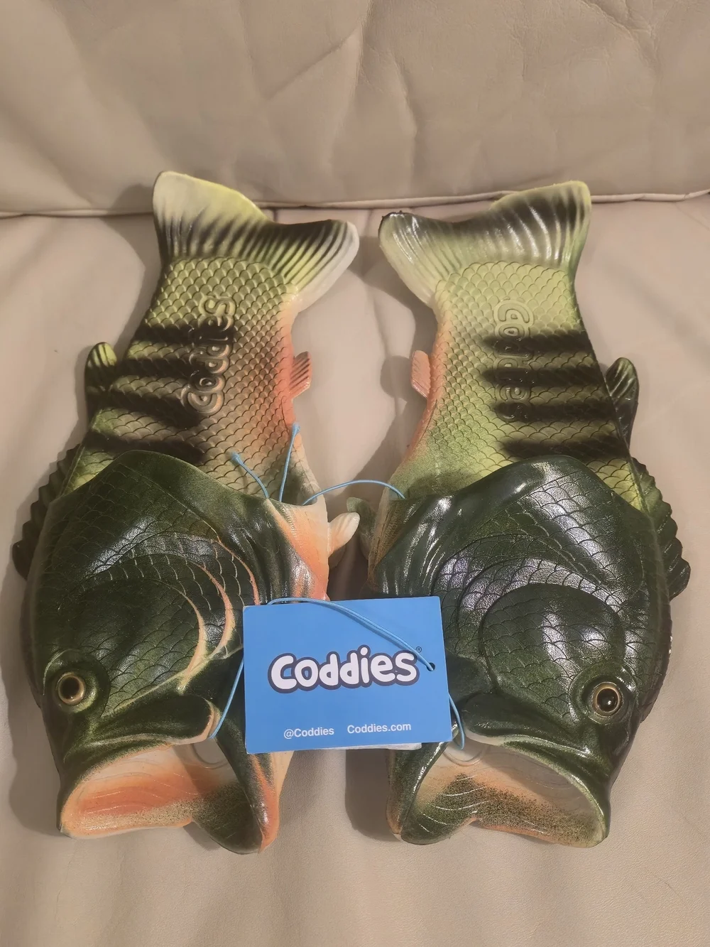 NWT! Coddies Green Fish Flip Flop Slides Shoes, Unisex, Men's 7/8, Women's 9/10